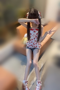 153/42/A 18歲熱情小尤物，水嫩多汁、絕對玩得過癮