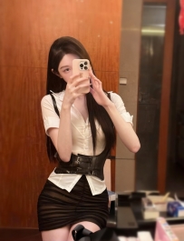 黃金比例美少女｜167/48 的纖細流暢，展現剛剛好的性感與視覺衝擊
