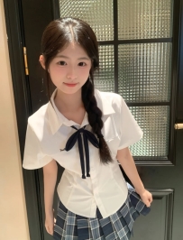 【爆乳白虎‧水多警告】小蘭 25歲/D奶：前凸後翹極致緊實✨ 體驗「秒殺級」的吸吮快感