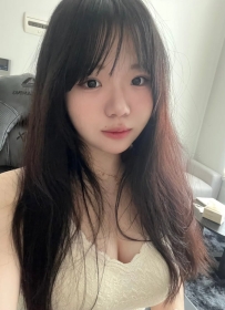 19 歲的如意：162/48/D 台北現約，肌膚柔嫩白皙、聲音甜美，感受最敏感的靈魂共鳴