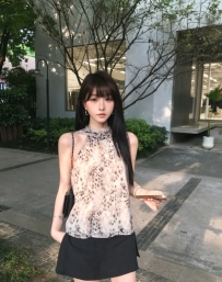 四位高顏值騷女 饑渴求操